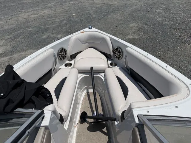 Slide: The Image of Crownline Boats 19 XS - 150 HP Mercury 2014 - 7