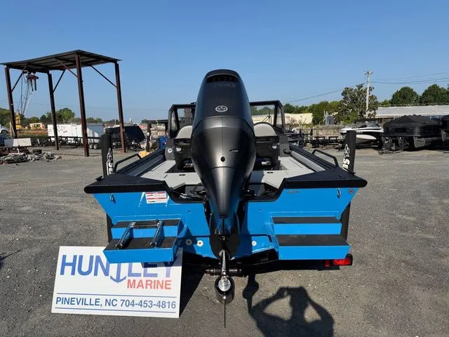 Slide: The Image of SeaArk Procat 200 - 200 Suzuki 2027 - 5