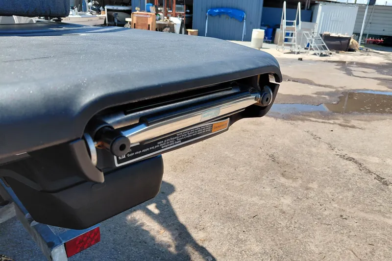 Slide: The Image of 2024 Sea-Doo Switch Cruise 18 rear view, showcasing trailer attachment detail. - 38