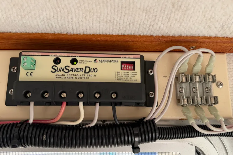 Slide: The Image of SunSaver Duo solar controller SSD-25, 25 amps, 12 volts DC, mounted on Osprey Expedition 26. - 6