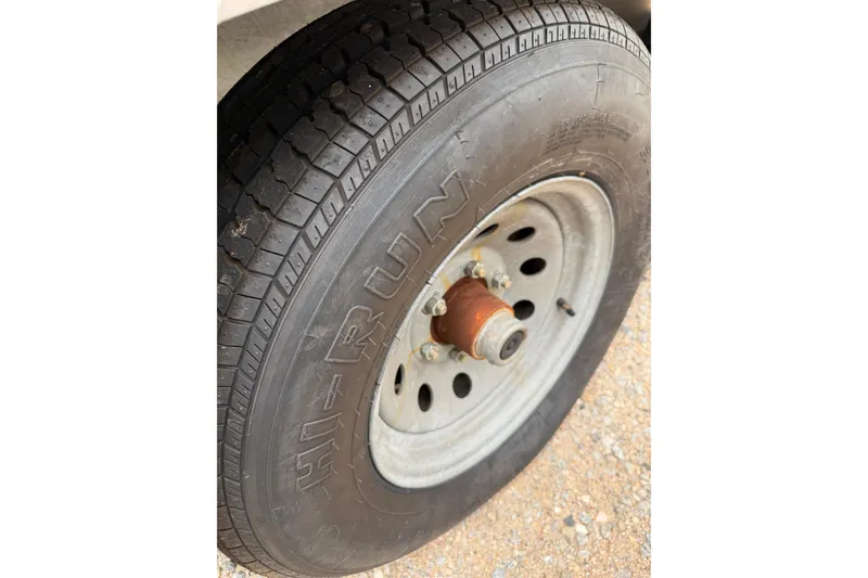 Slide: The Image of Close-up of a tire on an Osprey Expedition 26, 2004 model. - 23