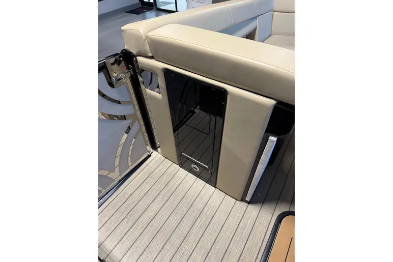 Slide: The Image of Luxury seating on the 2026 Balise Halo 26C Twin boat, featuring sleek design and premium materials. - 14