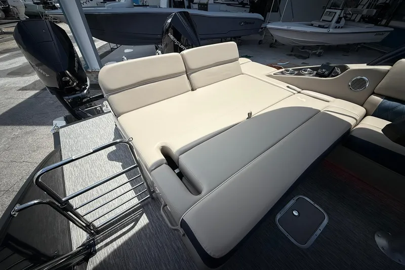 Slide: The Image of Luxurious seating on the 2026 Bennington 27 QSBAT2 pontoon boat, featuring sleek design and comfort. - 7