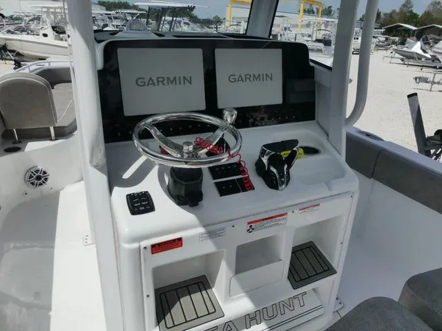 Slide: The Image of Sea Hunt Escape 28 2025 - 11