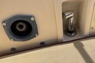 Slide: The Image of 1990 Island Packet 27 boat deck fittings and hardware close-up. - 56