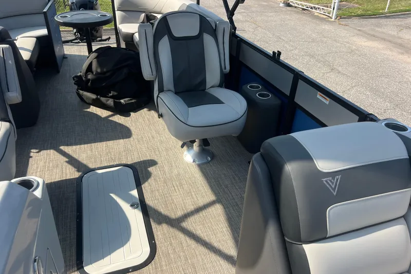 Slide: The Image of Interior of 2022 Viaggio Lago V-U 22 pontoon boat with seating and storage. - 21