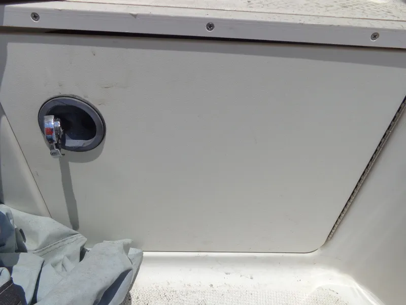 Slide: The Image of Bayliner 245 Cruiser 2007 - 22