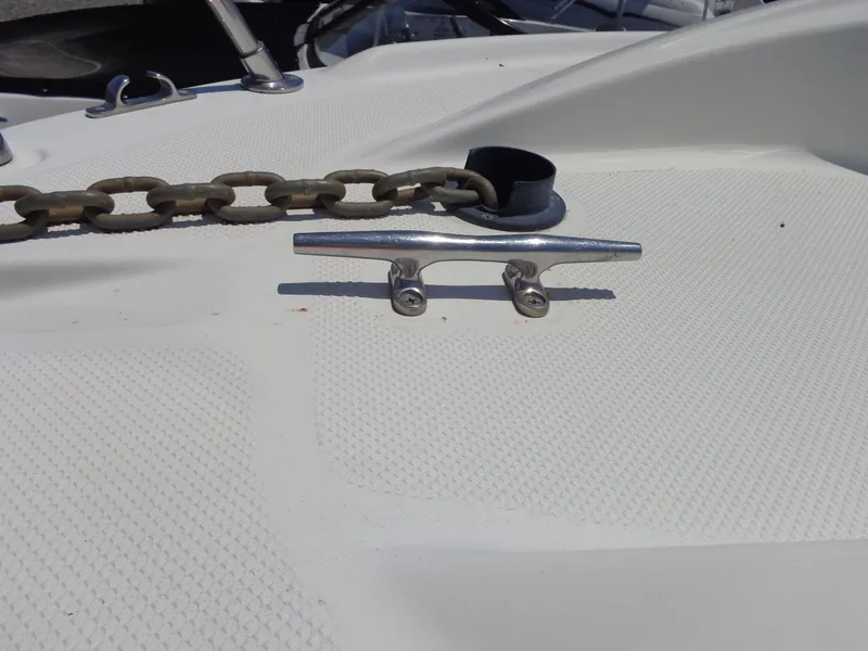 Slide: The Image of Bayliner 245 Cruiser 2007 - 9