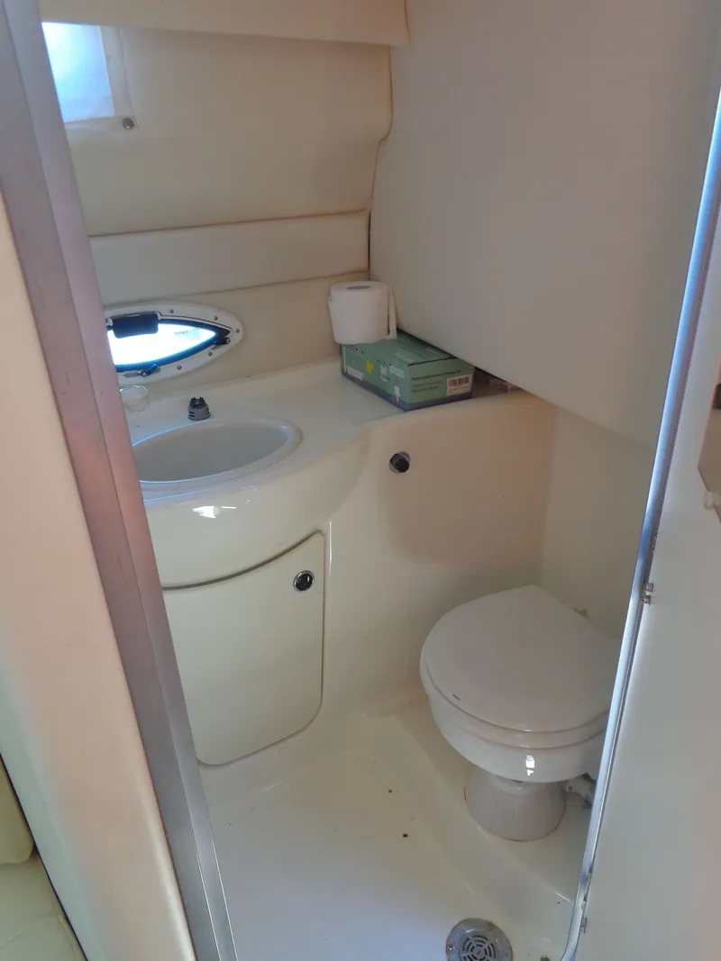 Slide: The Image of Bayliner 245 Cruiser 2007 - 52