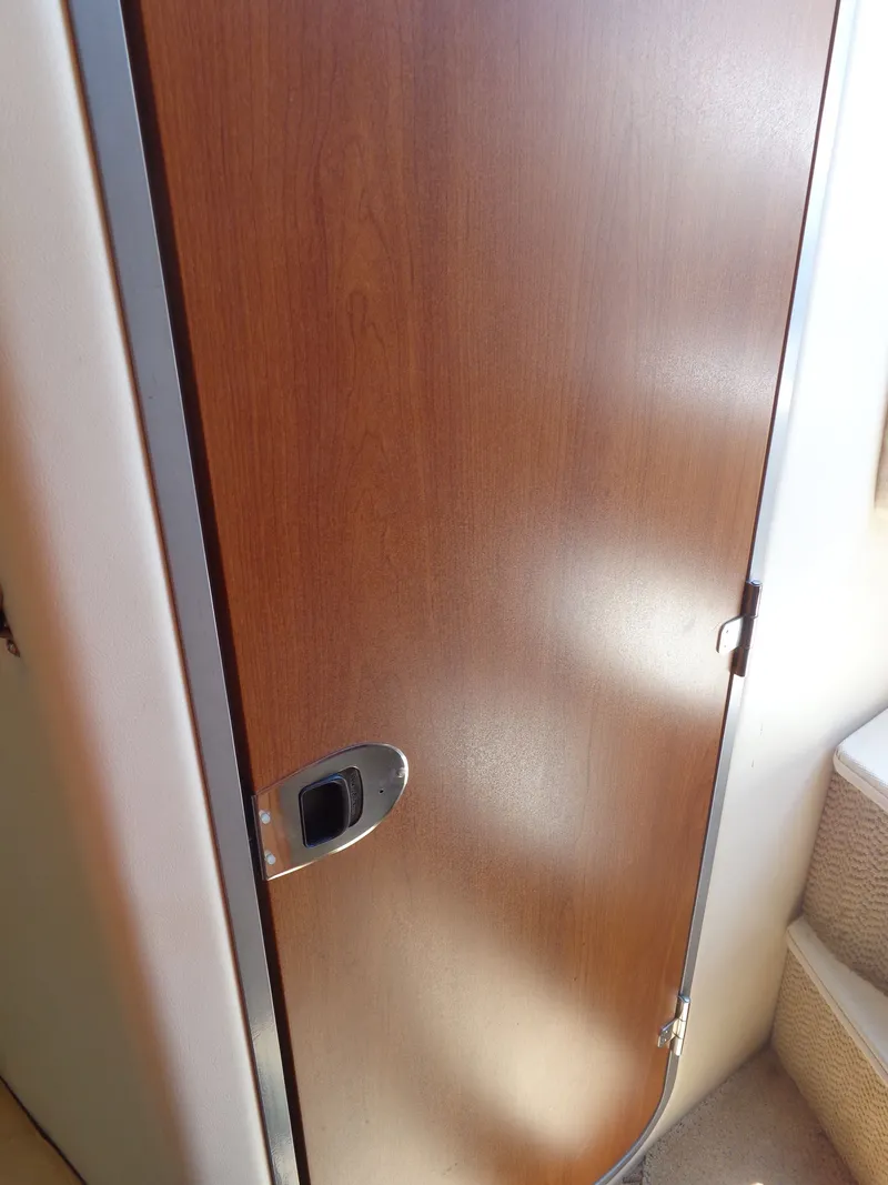 Slide: The Image of Bayliner 245 Cruiser 2007 - 51