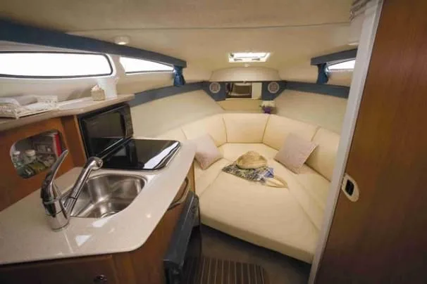 Slide: The Image of Bayliner 245 Cruiser 2007 - 84