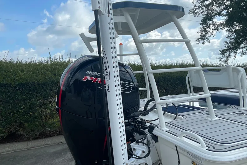 Slide: The Image of 2026 Mako 18 Pro Skiff Patriot Edition with Mercury Pro XS engine. - 9