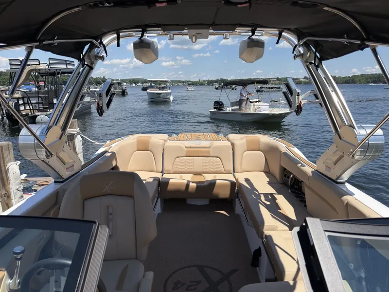 Slide: The Image of MasterCraft X24 2025 - 13