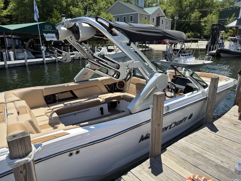 Slide: The Image of MasterCraft X24 2025 - 3