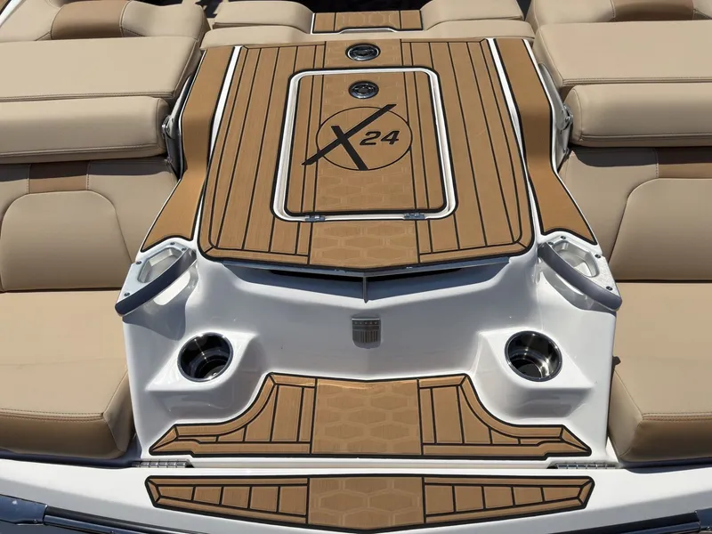 Slide: The Image of MasterCraft X24 2025 - 6