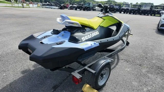 Slide: The Image of Sea-Doo Spark for 3 2024 - 5