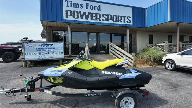 Slide: The Image of Sea-Doo Spark for 3 2024 - 2