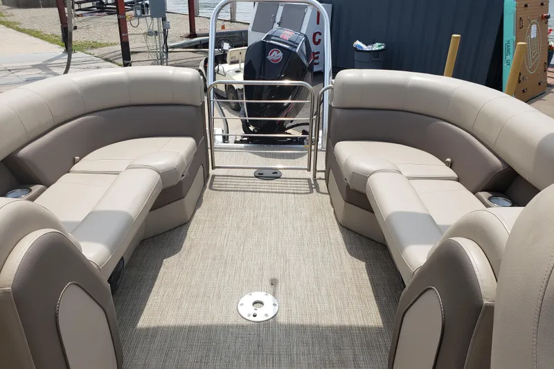 Slide: The Image of 2023 Bentley Pontoons Elite 253 Admiral interior with luxurious seating and modern design. - 9