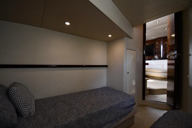 Slide: The Image of Interior cabin of 1997 Sunseeker Camargue 51 yacht with cozy twin beds. - 44