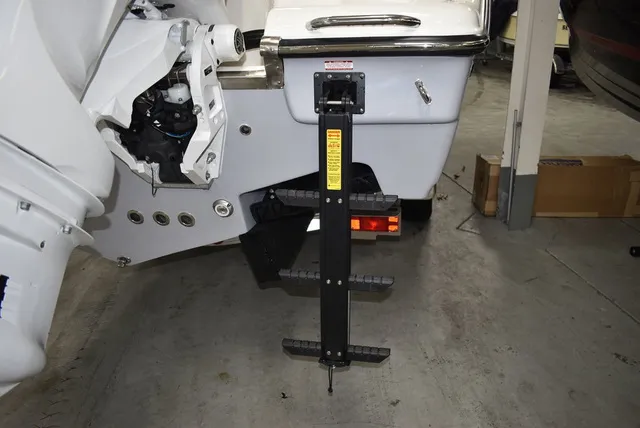 Slide: The Image of Key West Boats 263 FS 2026 - 31