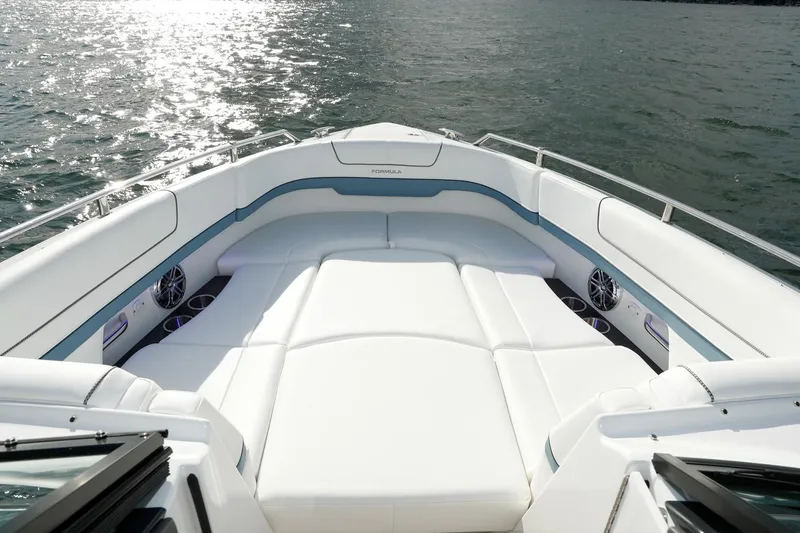 Slide: The Image of Manufacturer Provided Image: 2021 Formula 310 Bowrider OB boat with spacious seating and sun deck. - 6