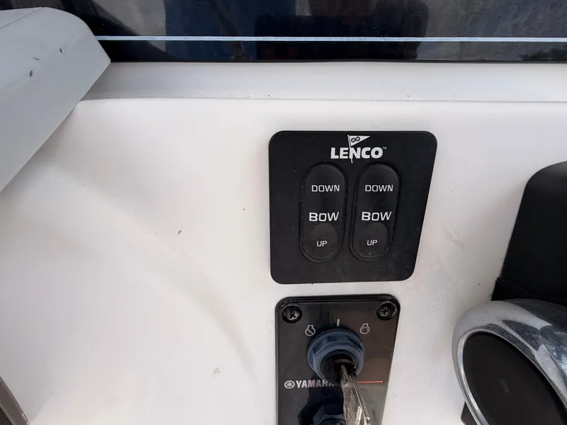 Slide: The Image of Close-up of the control panel with Lenco bow trim controls. - 15