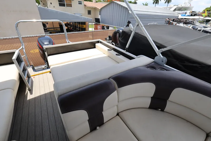 Slide: The Image of Luxurious seating on a 2021 Lexington 525 Series 5 boat, showcasing elegant design and comfort. - 18