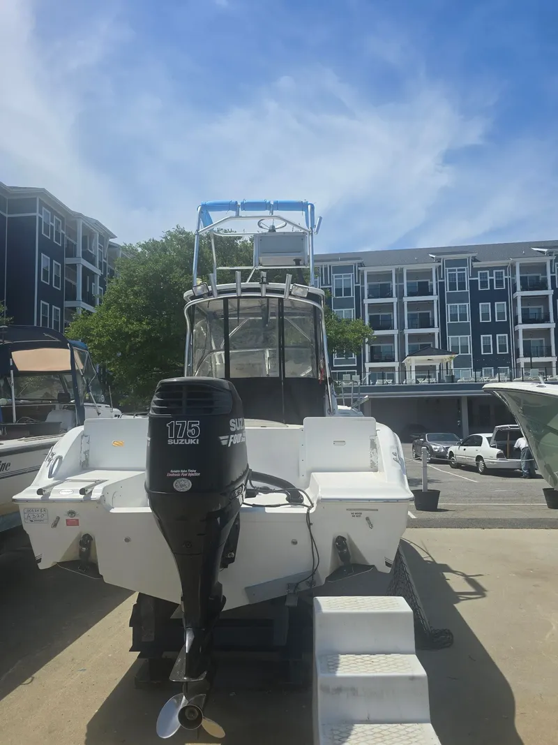 Slide: The Image of Sea Fox 236 WA with second station - 8