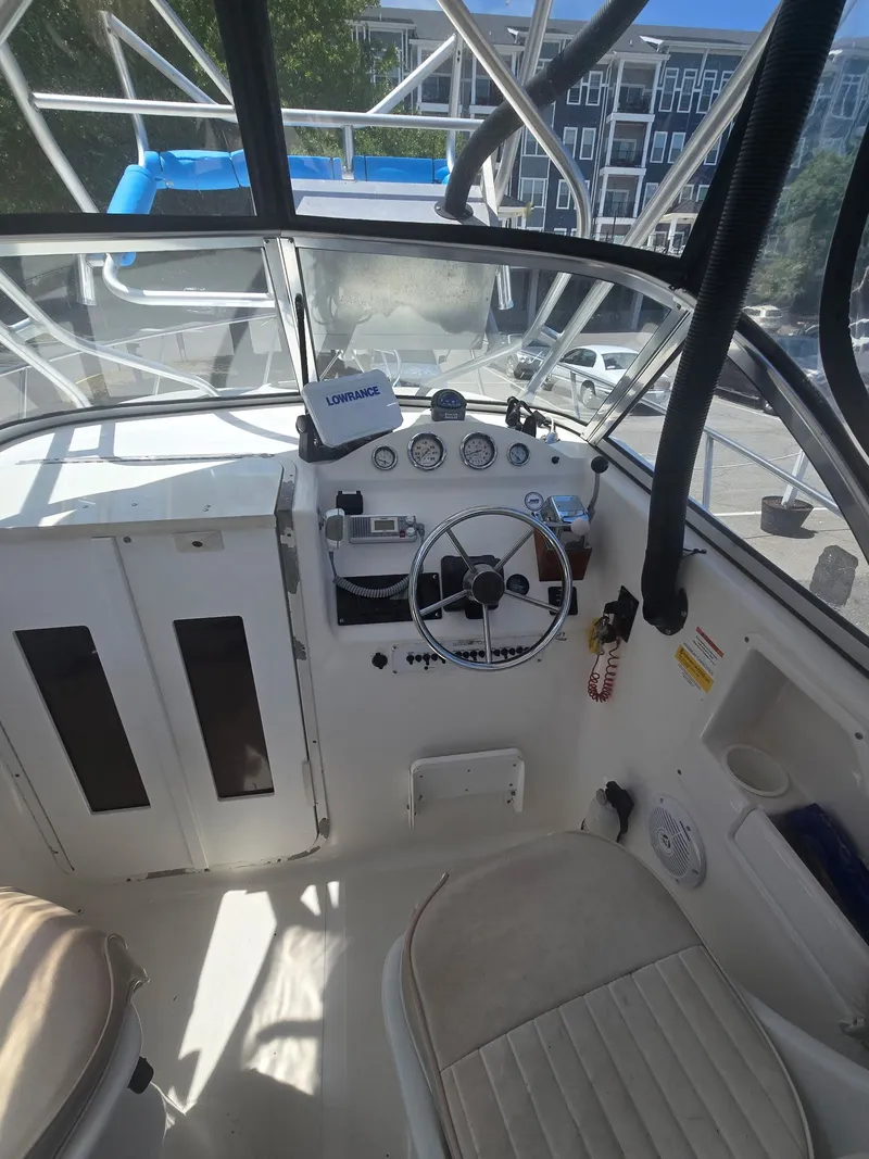 Slide: The Image of Sea Fox 236 WA with second station - 12