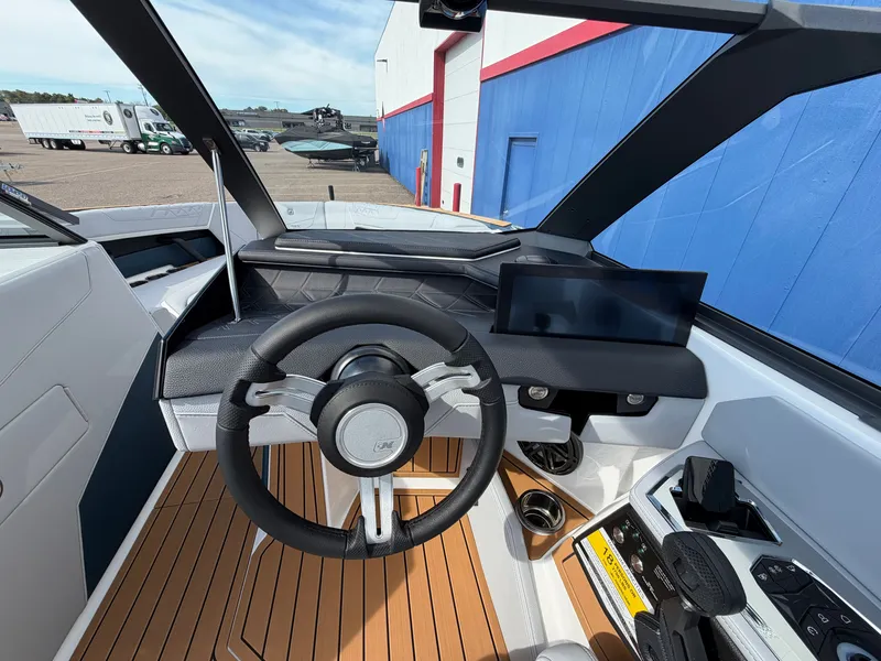 Slide: The Image of Nautique S25SUPER AIR 2027 - 51
