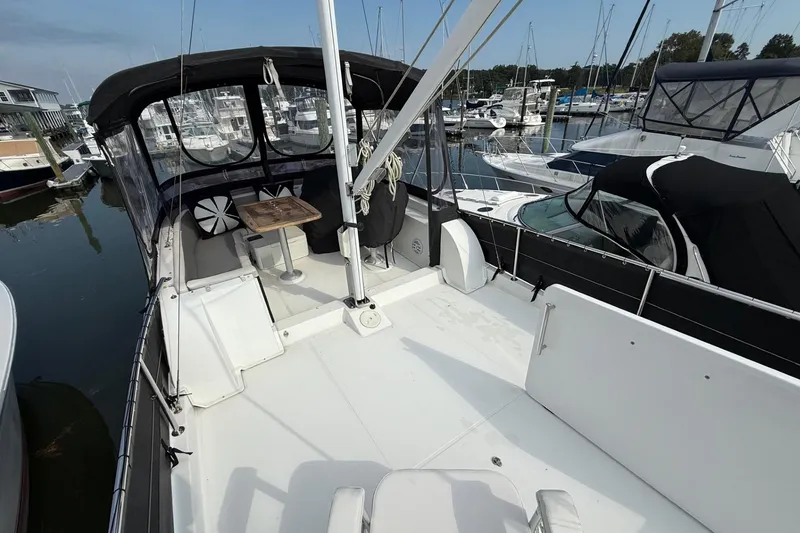 Slide: The Image of Beneteau Swift Trawler 34 - 8