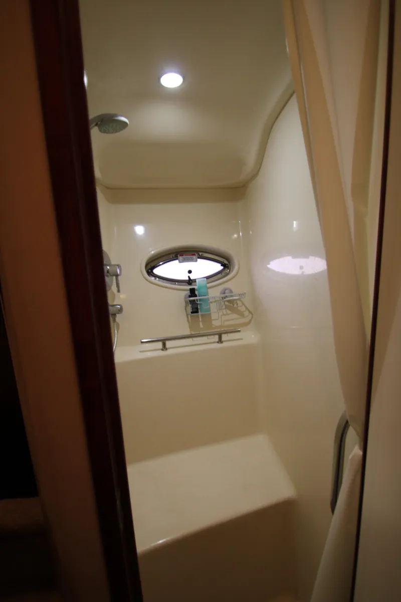 Slide: The Image of Sea Ray 38 Sundancer 2008 - 79