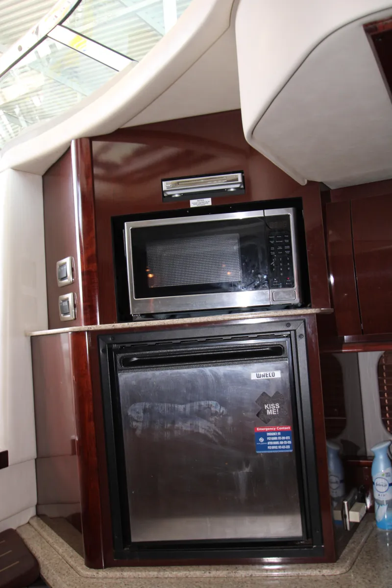 Slide: The Image of Sea Ray 38 Sundancer 2008 - 76