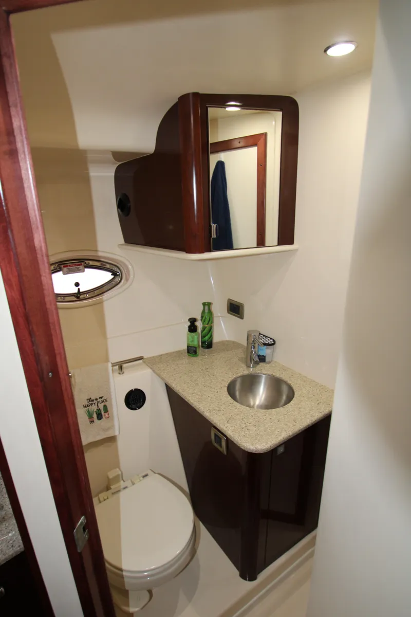 Slide: The Image of Sea Ray 38 Sundancer 2008 - 82