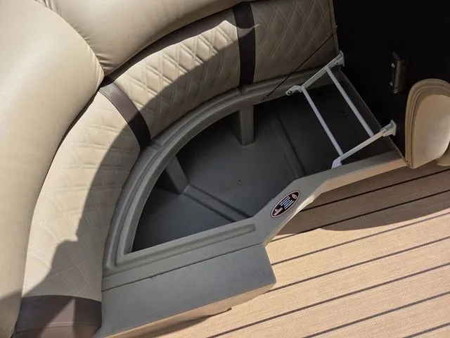 Slide: The Image of Harris Sunliner 240 3-25" 2018 - 11