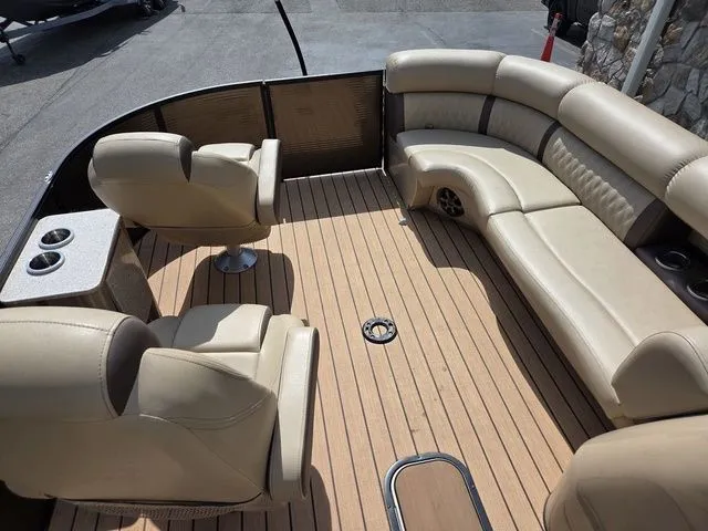 Slide: The Image of Harris Sunliner 240 3-25" 2018 - 18