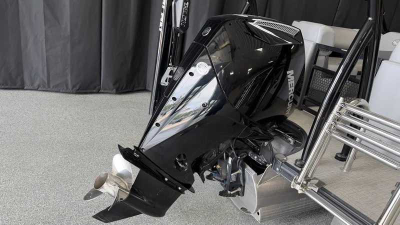 Slide: The Image of South Bay 523RS 2024 - 106