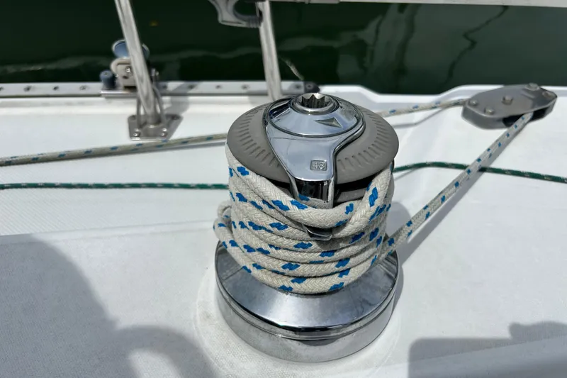Slide: The Image of Winch with rope on 1998 Catalina 36 MkII sailboat deck. - 17