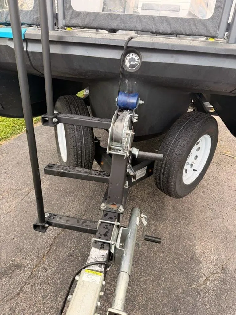 Slide: The Image of Trailer with a 2023 Sea-Doo Switch Sport on it. - 9