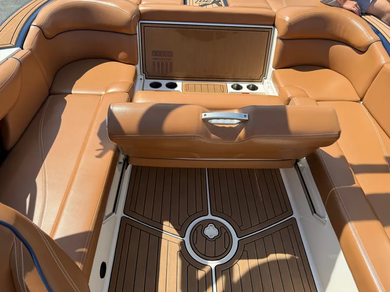 Slide: The Image of MasterCraft X30 2016 - 61