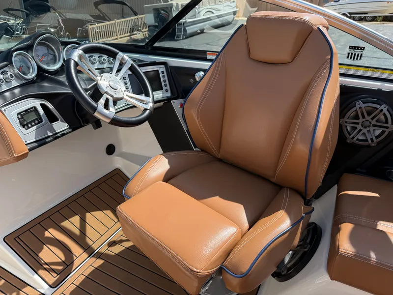 Slide: The Image of MasterCraft X30 2016 - 55