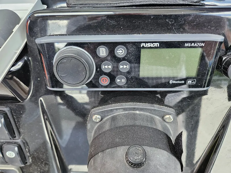 Slide: The Image of Fusion MS-RA70N control unit on a Jeanneau NC 795 boat. - 6