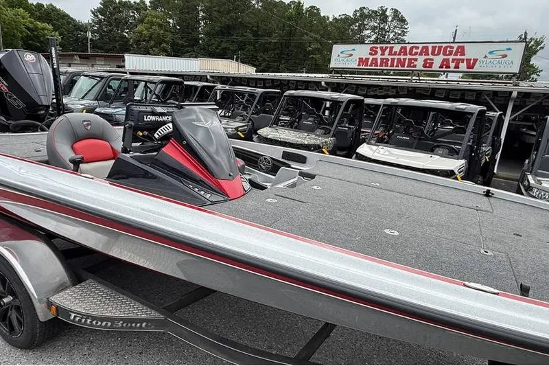 Slide: The Image of 2024 Triton 20XP Patriot boat at Sylacauga Marine & ATV dealership. - 96