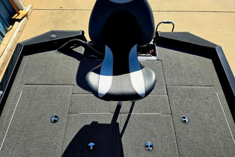 Slide: The Image of 2022 Vexus AVX1980 boat deck with a central seat and storage compartments. - 41