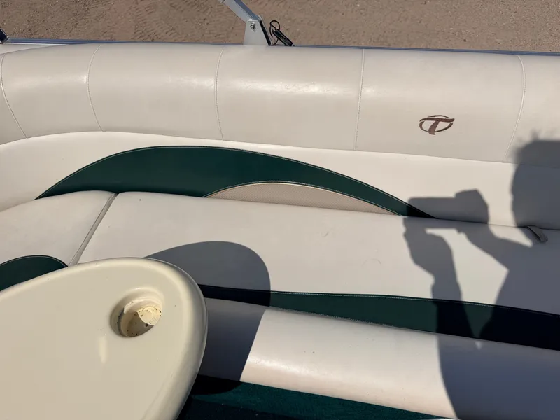 Slide: The Image of Tahoe 22 Fish N Fun & 2021-90HP Mercury 4Stroke EFI 2008 - 38