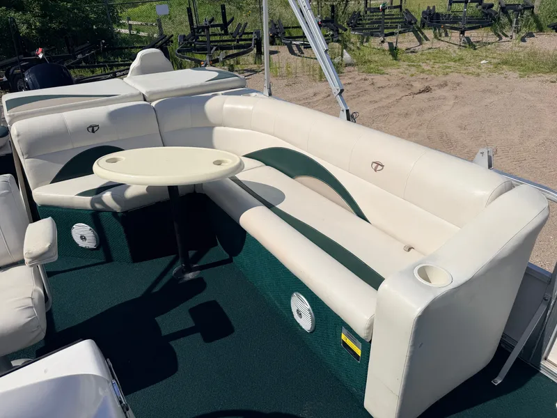 Slide: The Image of Tahoe 22 Fish N Fun & 2021-90HP Mercury 4Stroke EFI 2008 - 36