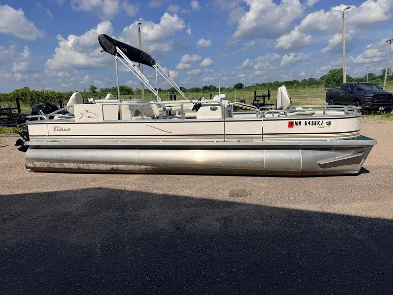 Slide: The Image of Tahoe 22 Fish N Fun & 2021-90HP Mercury 4Stroke EFI 2008 - 25