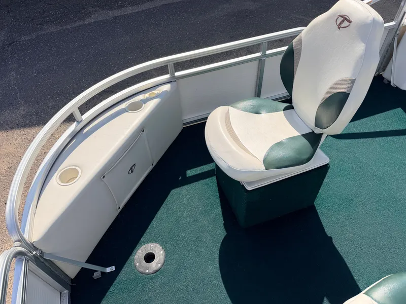 Slide: The Image of Tahoe 22 Fish N Fun & 2021-90HP Mercury 4Stroke EFI 2008 - 18