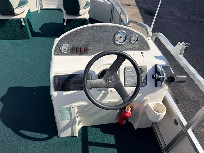 Slide: The Image of Tahoe 22 Fish N Fun & 2021-90HP Mercury 4Stroke EFI 2008 - 29