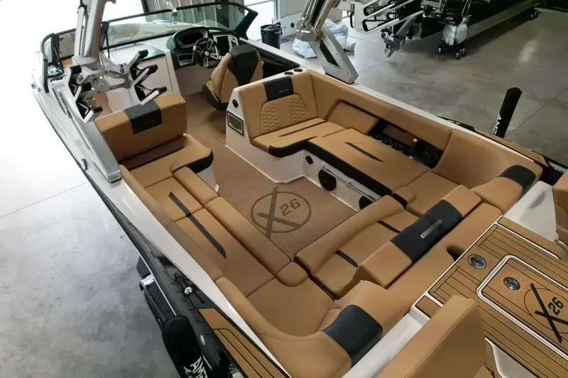 Slide: The Image of MasterCraft X26 2022 - 61